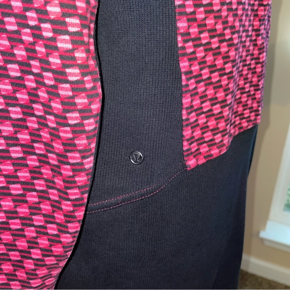 Lululemon jacket size 12 - Picture 7 of 11